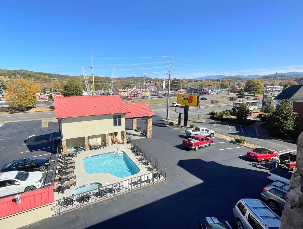 View, Super 8 by Wyndham Pigeon Forge Downtown in Pigeon Forge (TN)