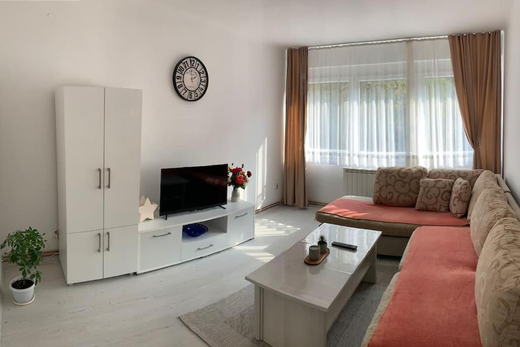 White & Tidy - Apartment Sarajevo - 5