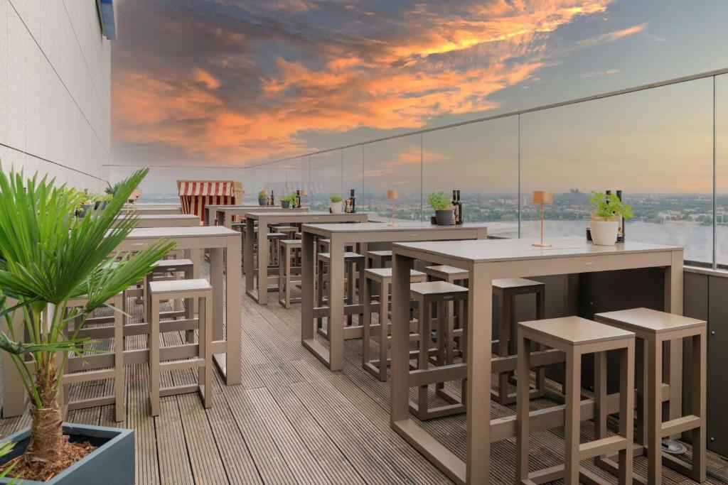 Bar/lounge