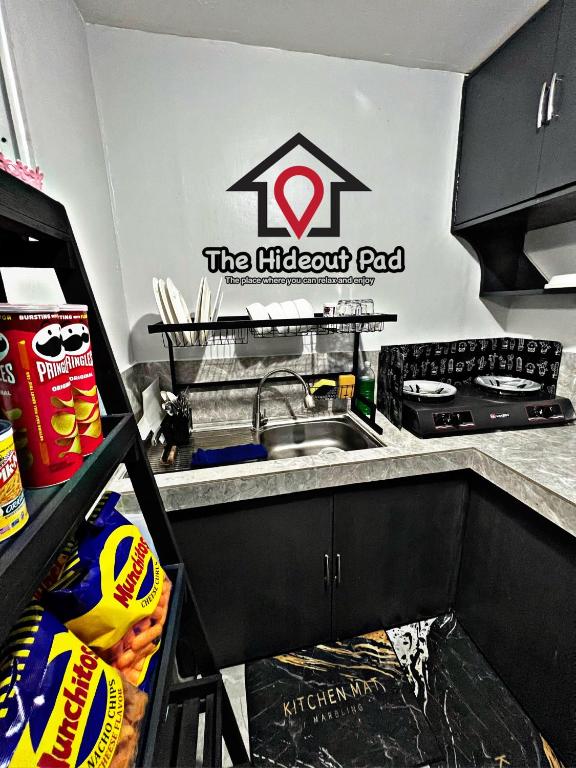 Townhouse in Angeles City photo