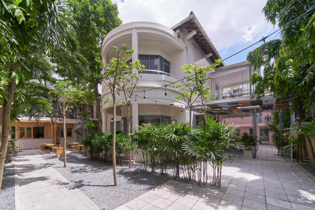 M Village Living Lý Chính Thắng