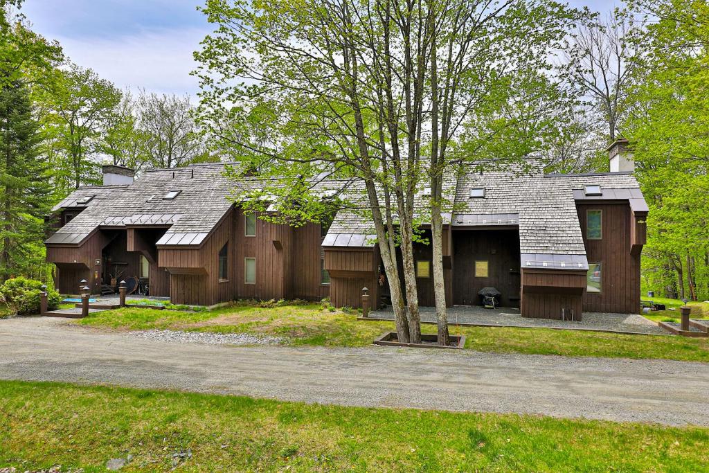 Ledges 19 at Hawk Mountain, Plymouth