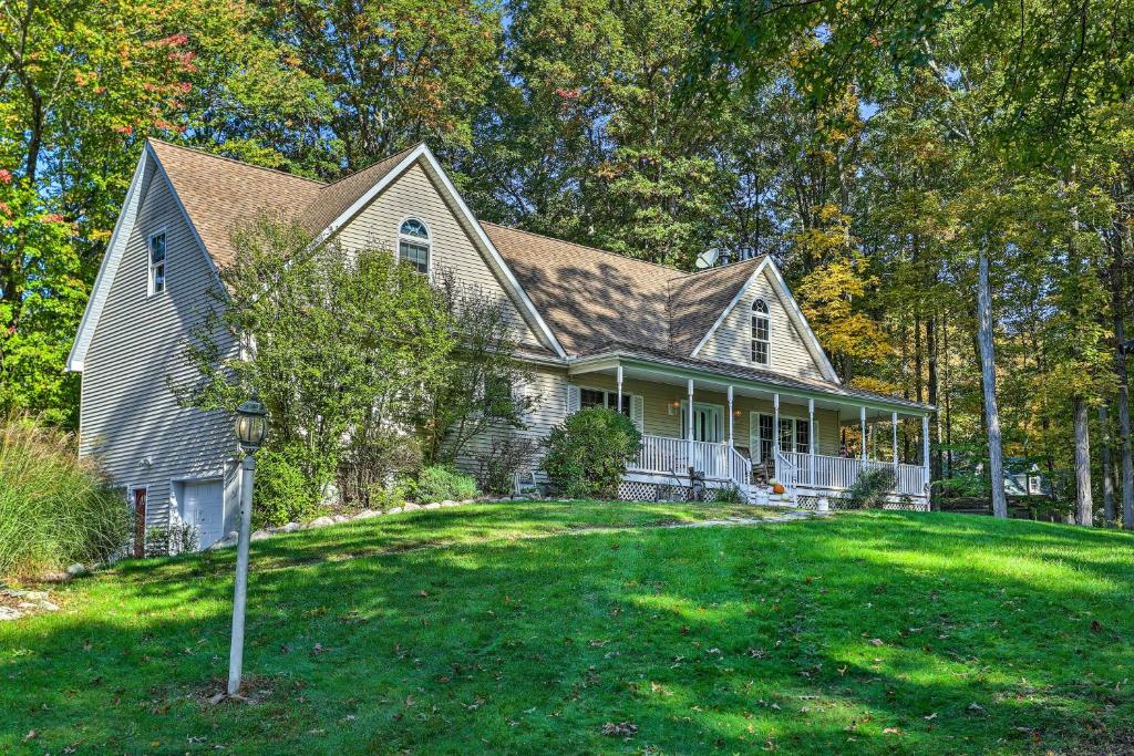 Grand Pine Bush Retreat on 2 Acres with Deck!
