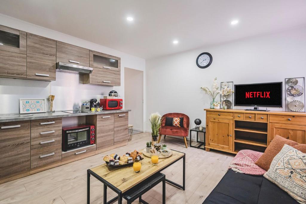 Le Cocon des Fables, 4 Pers, Wifi, Netflix, Parking