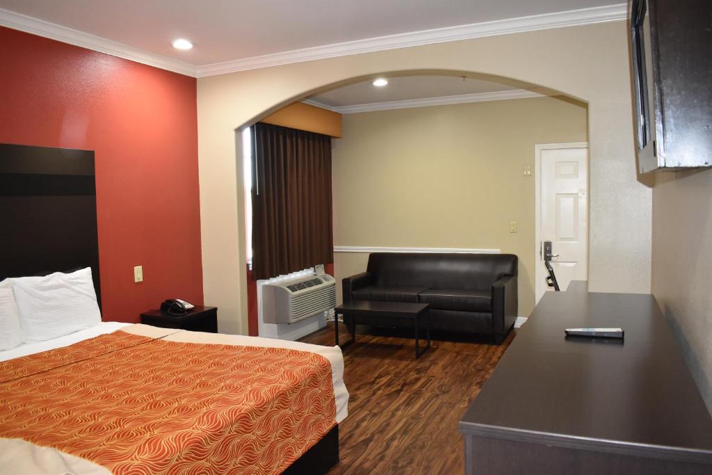 Platinum Inn Katy photo