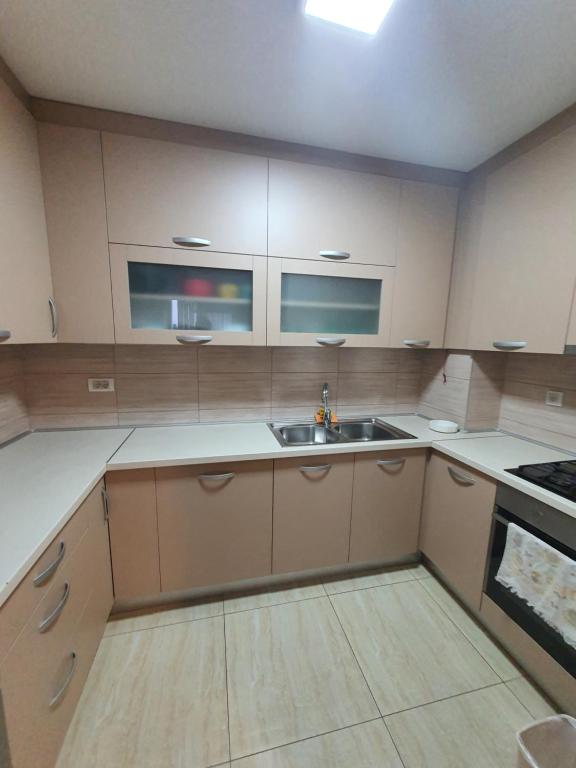 Apartman KRISTINA,Istocno Sarajevo,Vojvode Radomira Putnika 49D - 4