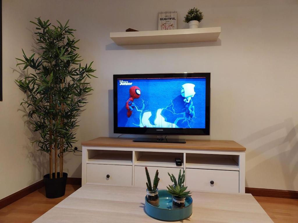 145A Apartamento moderno dos habitaciones by R2R Consulting - 4