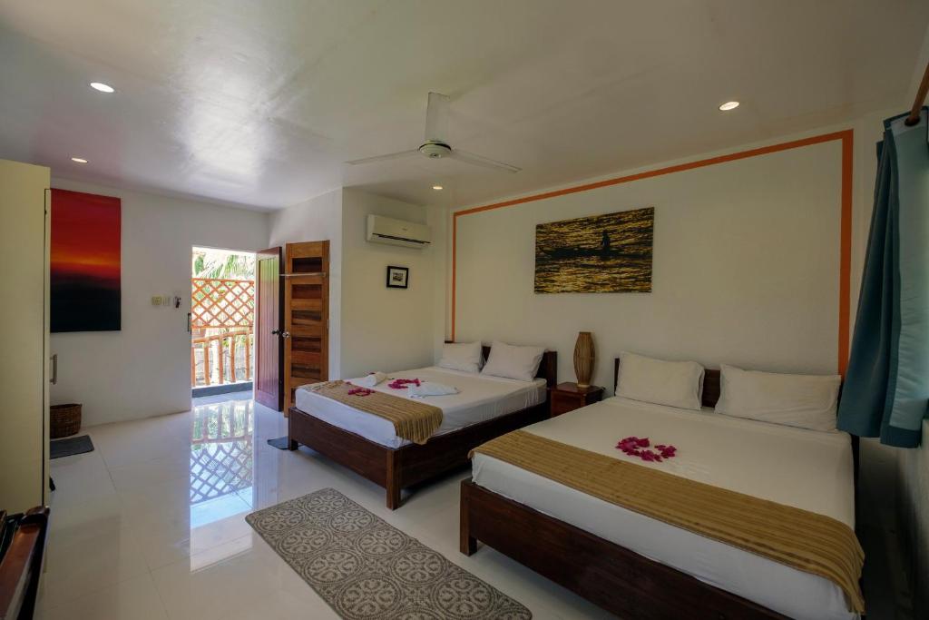 Evolution Resort photo