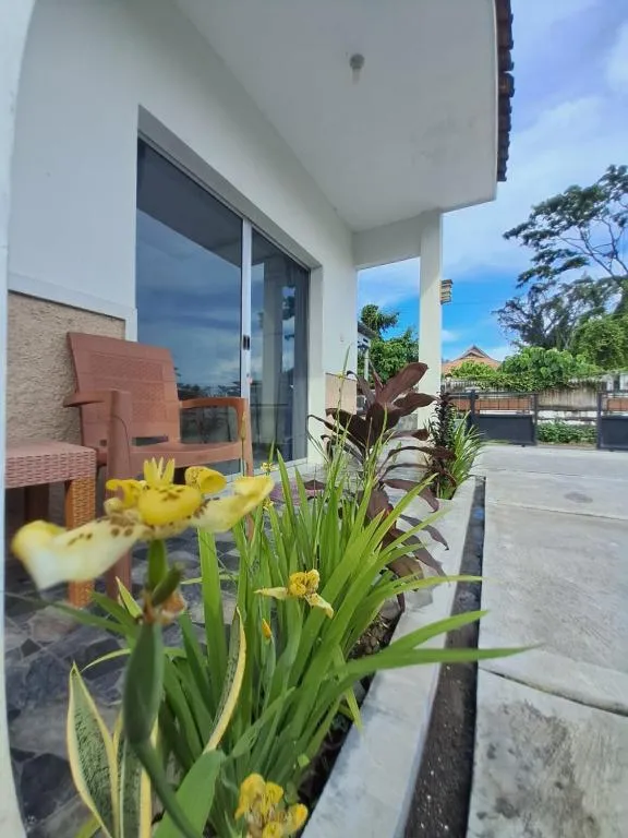Robiu Bed & Breakfast，位于外南梦的酒店