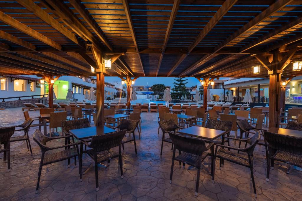 Gaia Village — Restaurant & bars in Tigaki, South Aegean