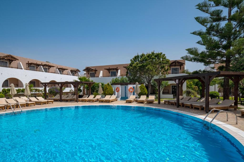 Gaia Village — Swimming pool in Tigaki, South Aegean