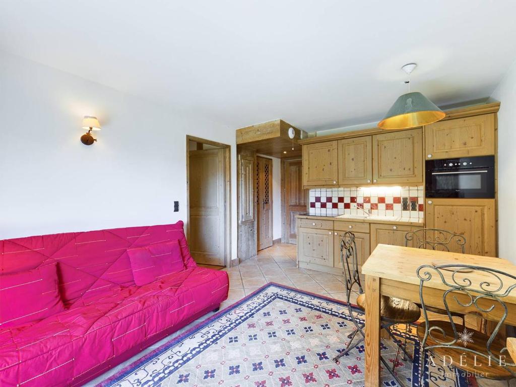 Appartement cosy, 2 pièces, terrasse, parking, proche centre et remontées, Montvalezan - FR-1-398-520 - 2