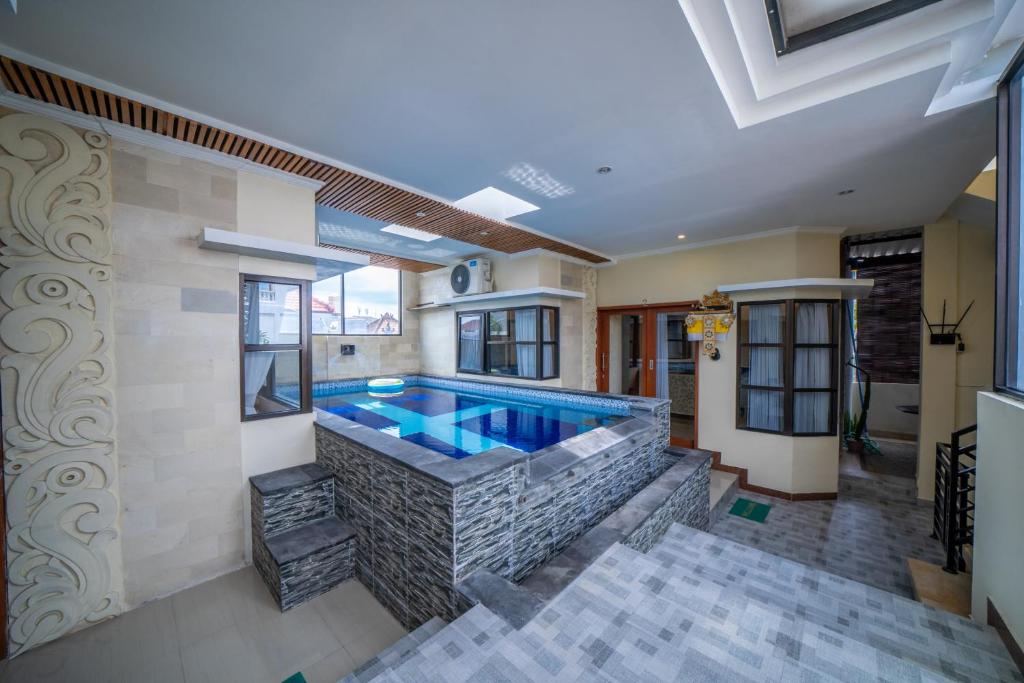 Padma Lodge Legian — Hotel in Bali