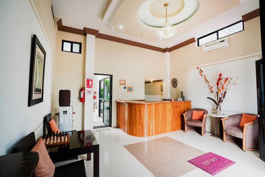 Hotel Palace Galapagos photo