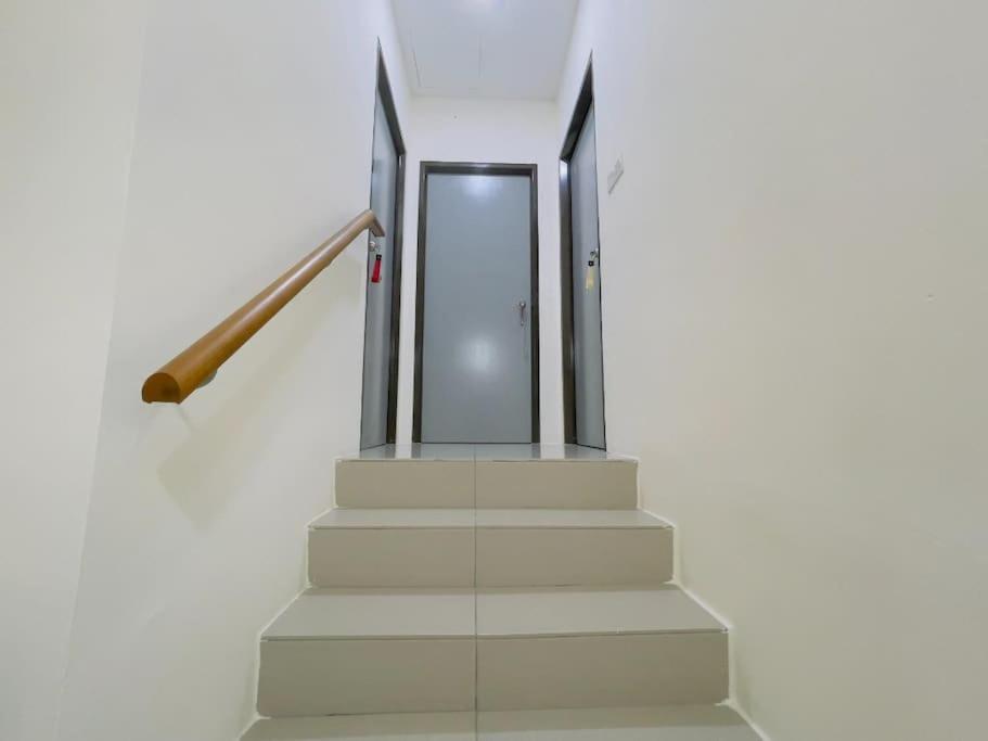 4 Room Sweet Home 12pax @ Puncak Alam photo