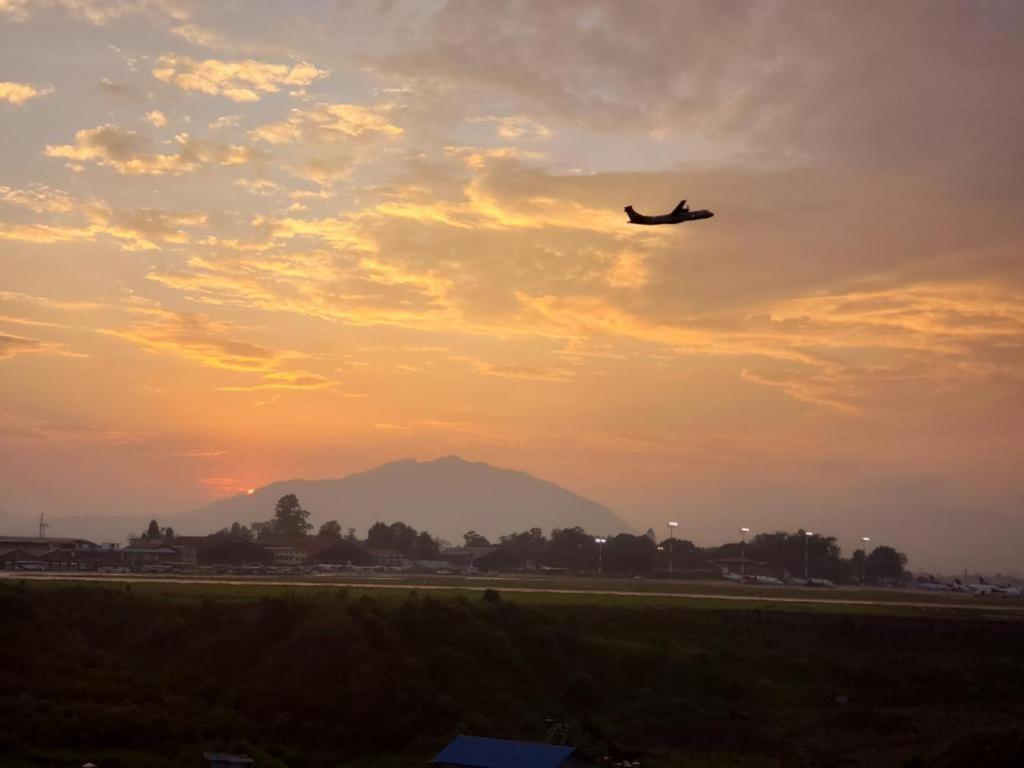 Kathmandu Airport View Hotel And Lodge photo