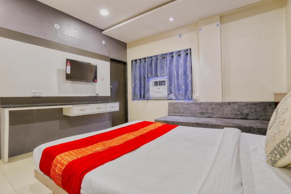 Hotel Kumar Atithi Nivas photo