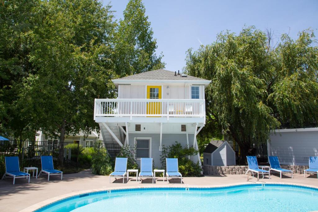 Lithia Springs Resort photo