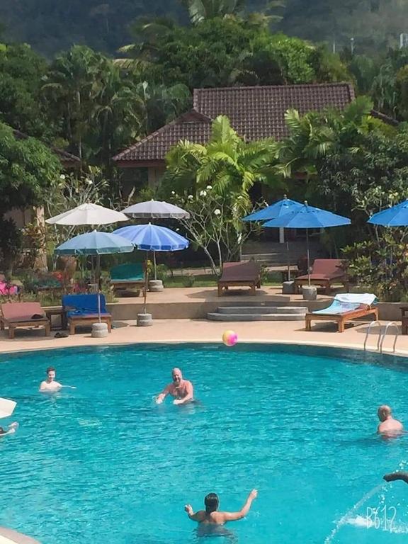 Happy Lagoon Bungalow photo