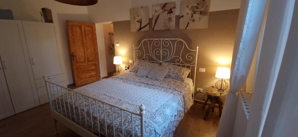 Minimal Chic House Garden and Private Parking - 2