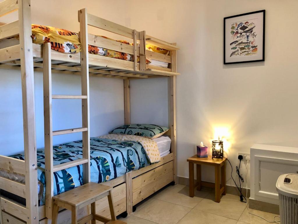 Cosy cottage, short walk to Southbourne beach and restaurants, Bournemouth