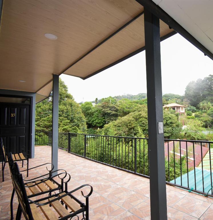 Cabinas Eddy B&B photo