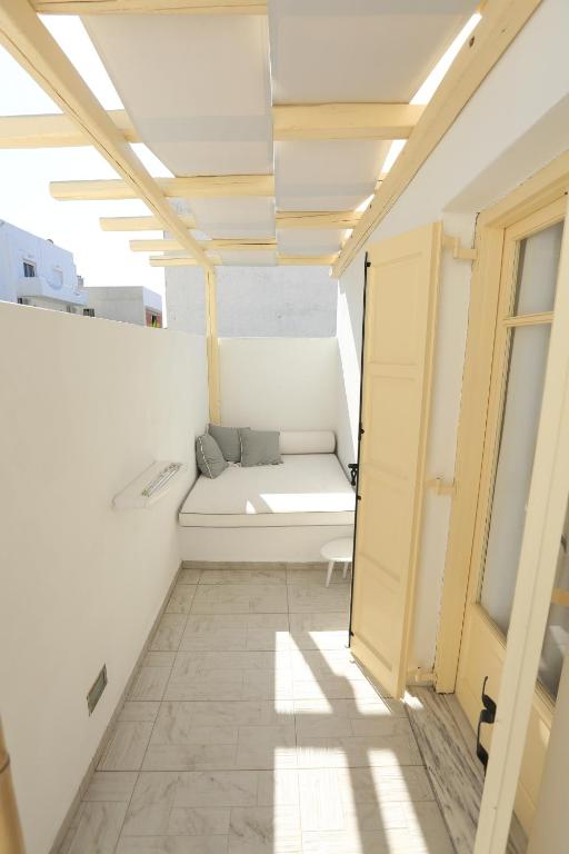 The White Suites photo
