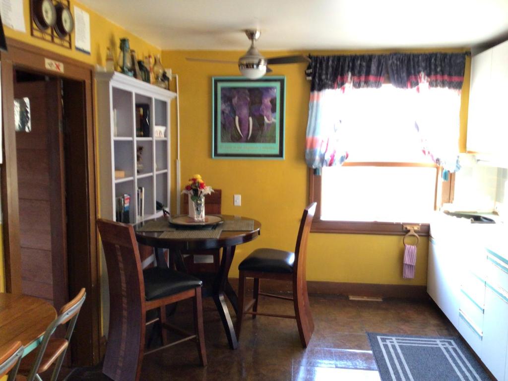 Nisku Guest House photo