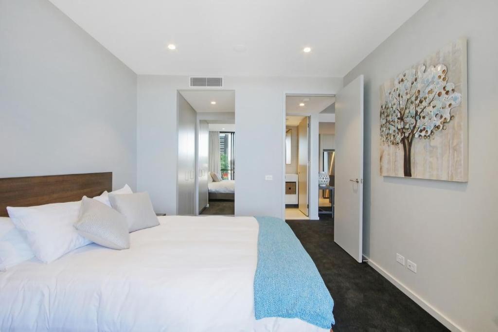 Accommodate Canberra - The Pier photo