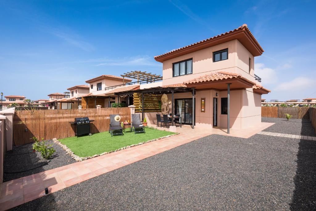 Villa Maha close by the North shore: relax, pool - 1