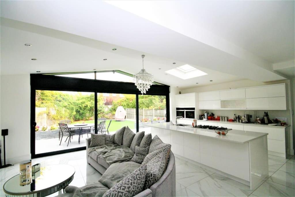 Stunning executive style property.