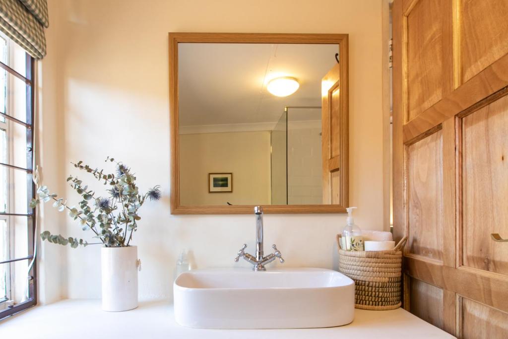 Sunbird Cottage photo
