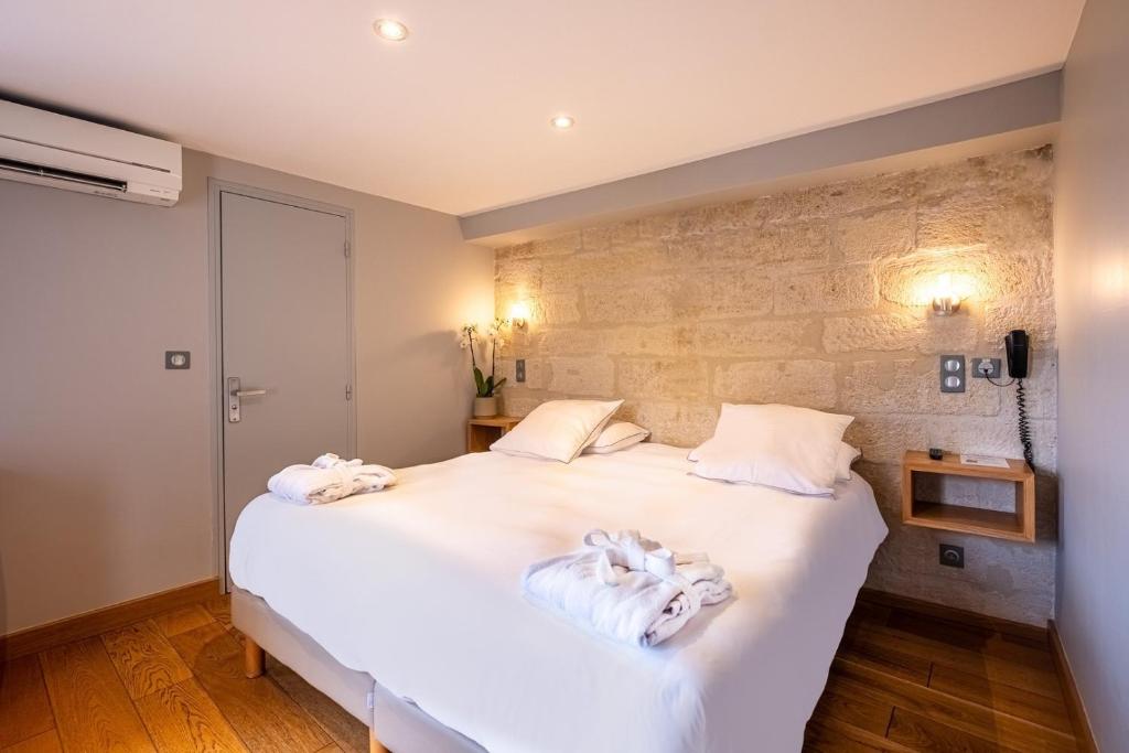 Boutique Hotel Entraigues photo