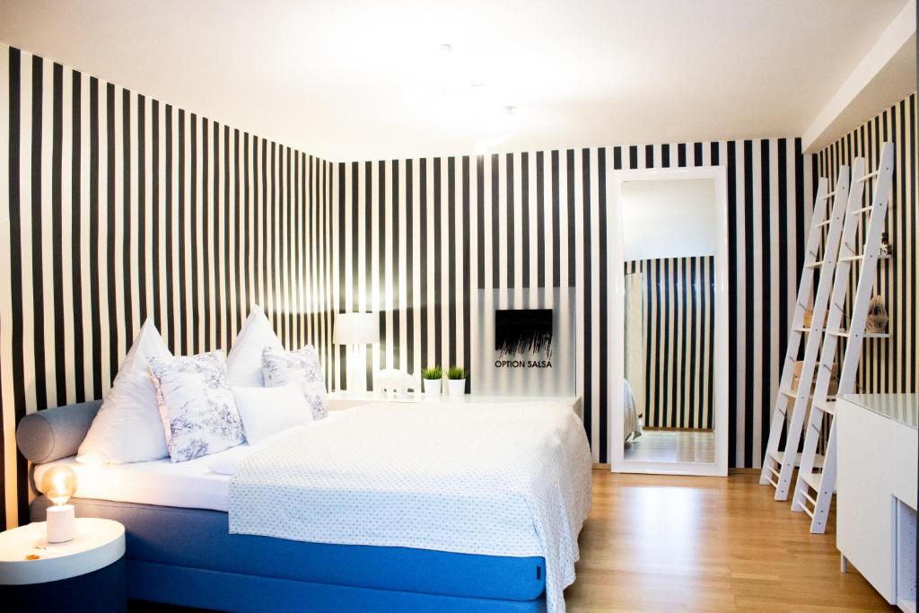 Como Design-Apartment close to Isar river area - centrally located photo