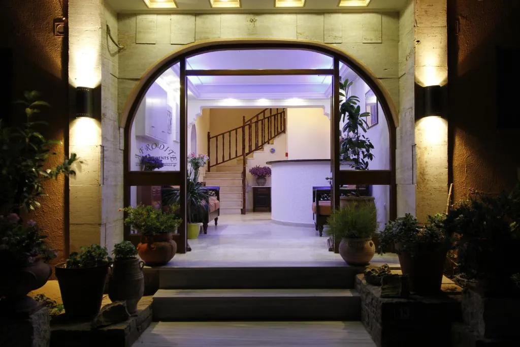 Afrodite Hotel Apartments, hotel v destinaci Mirina