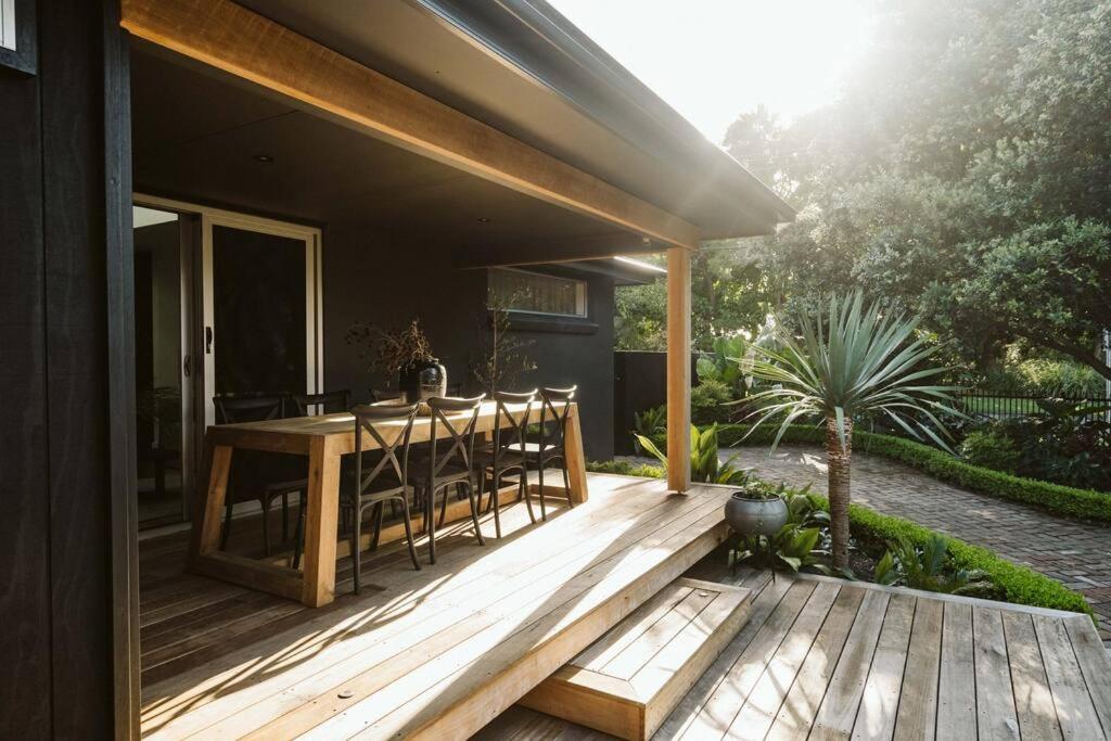 Dunes on Sandy Wha, Gerringong