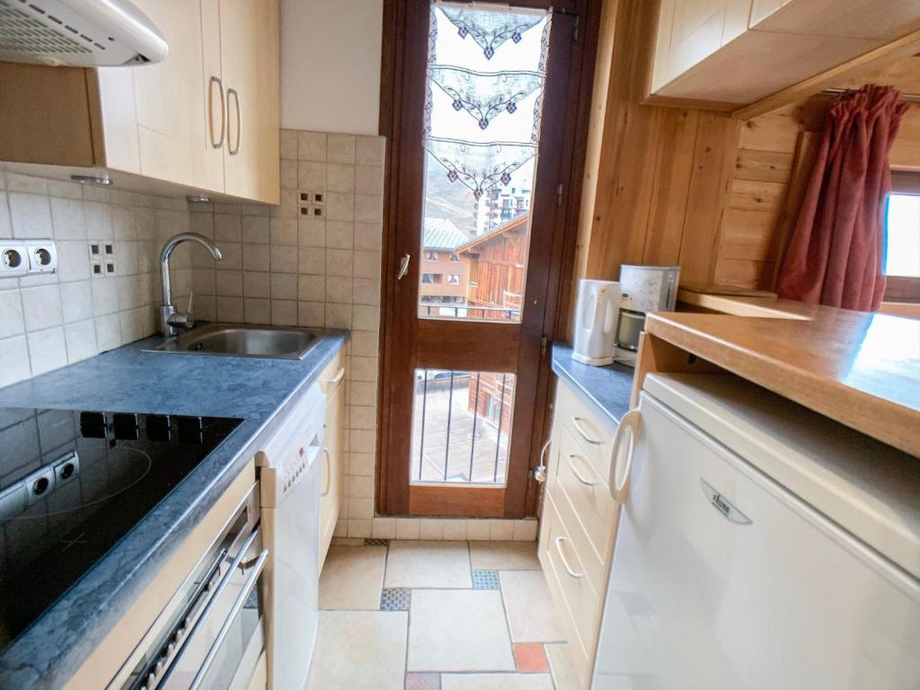 Appartement lumineux proche pistes et commerces, balcon, 6 personnes, parking - FR-1-502-468 - 4