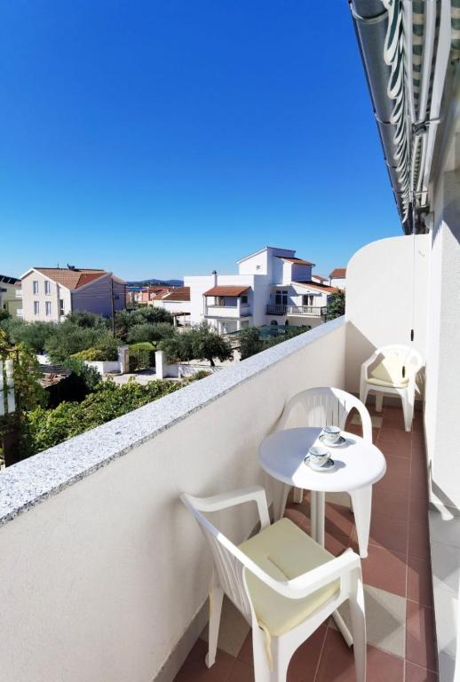 Apartments Lasan - 150 m from sea photo