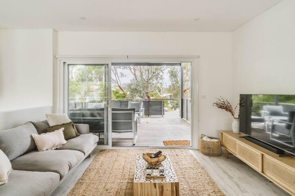 Shoreline, Culburra Beach