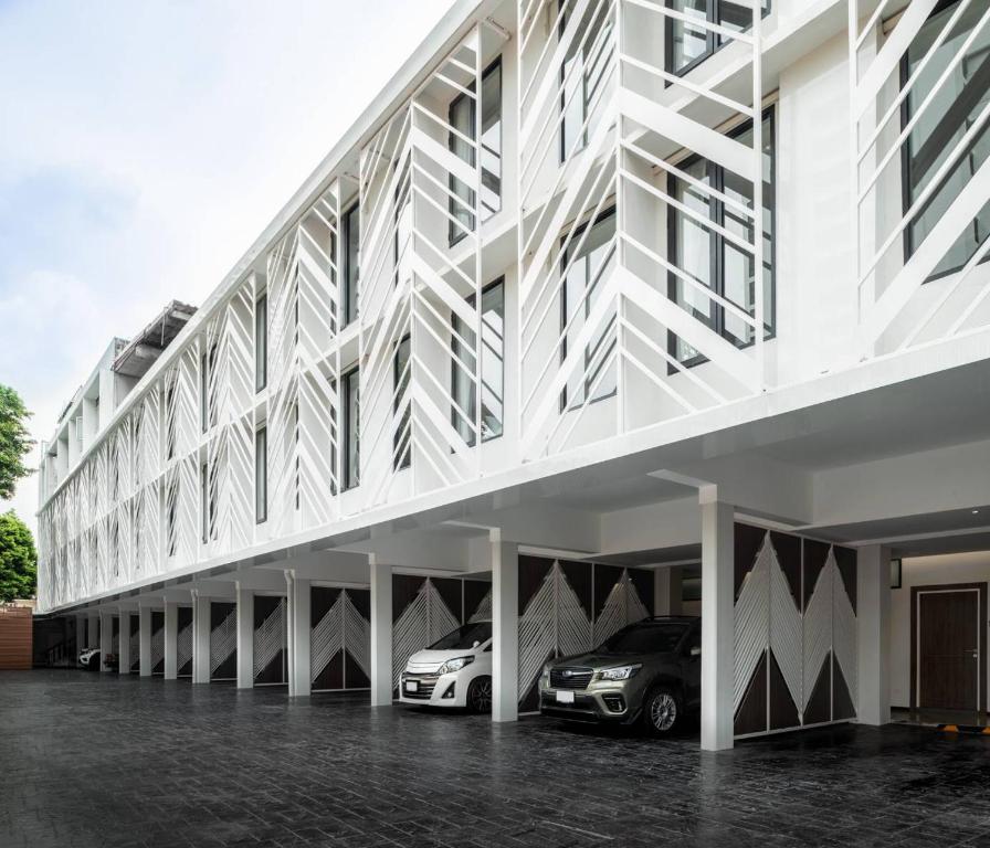 Lucky Hotel Bangkok, Sukhumvit 26