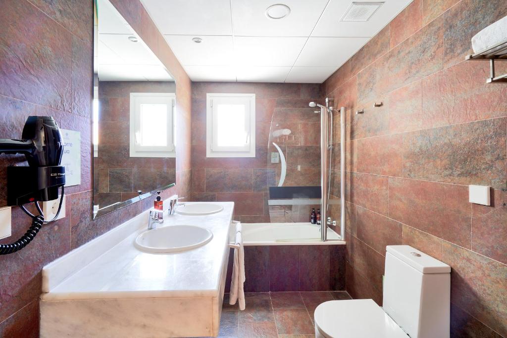 Smart Hotel La Sagra photo