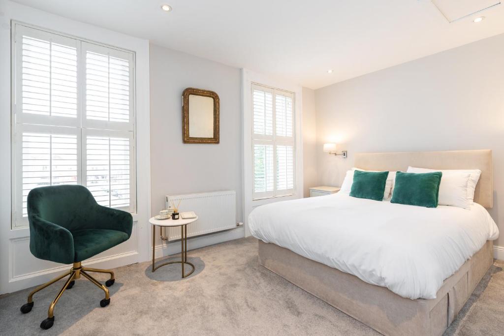 Albert Rooms