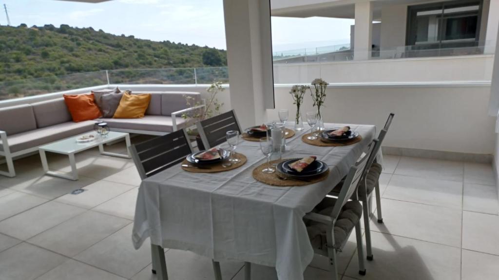 Seaview Bahia Dorada 3 bedrooms Endast långtidsuthyrning - 3