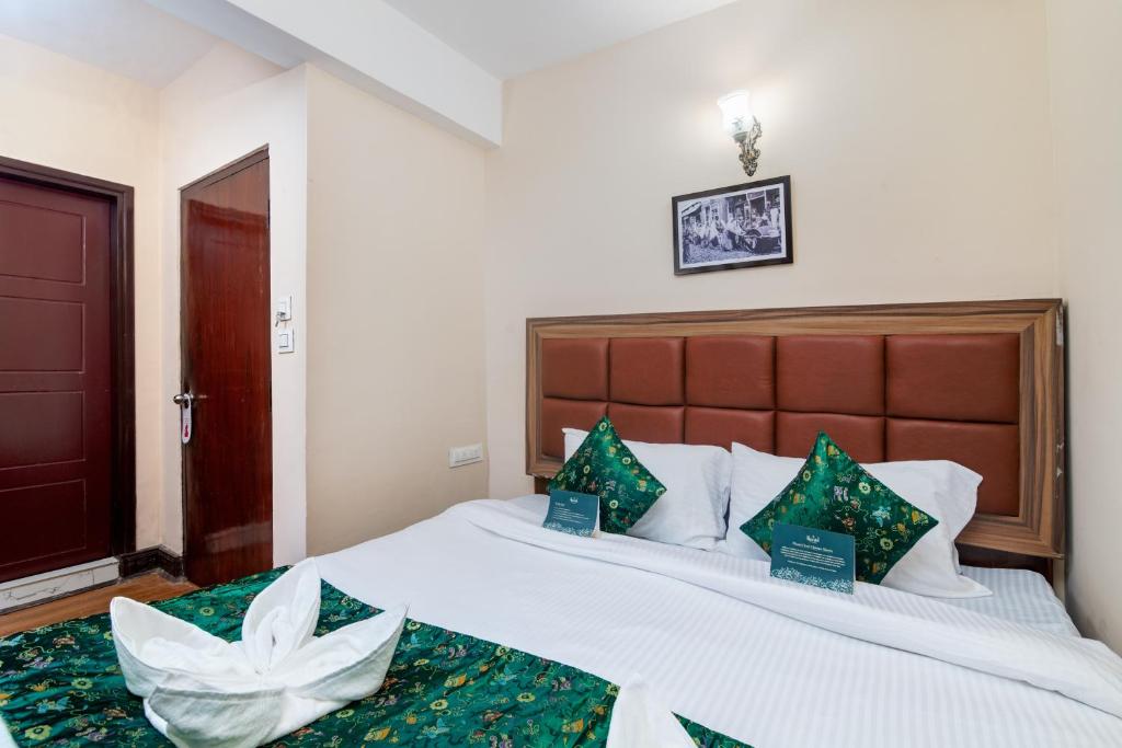 Muscatel Roma - 400 Mts from Mall Road photo
