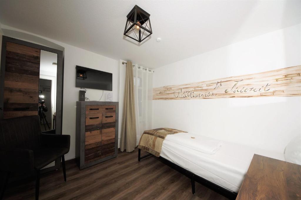 Liebezeit - ehemals Hotel Dillenburg photo