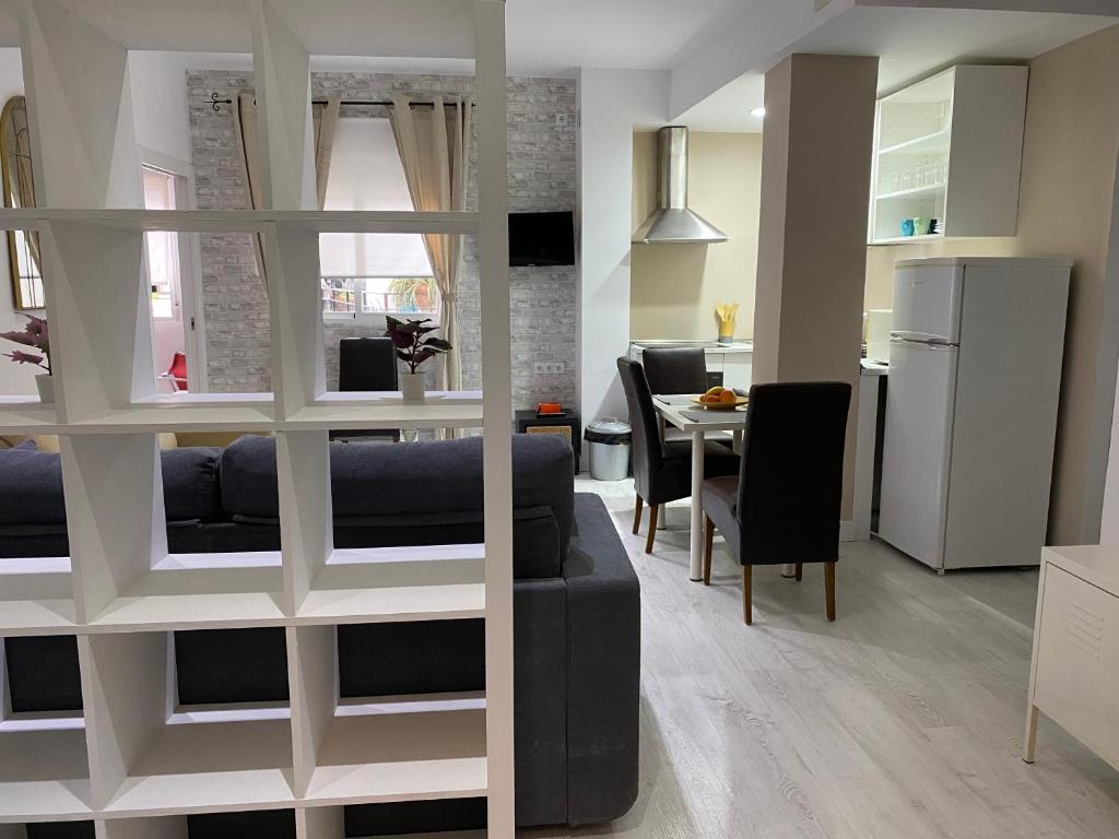 PRECIOSO Y ACOGEDOR APARTAMENTO EN PLENO CENTRO DE GRANADA - 4