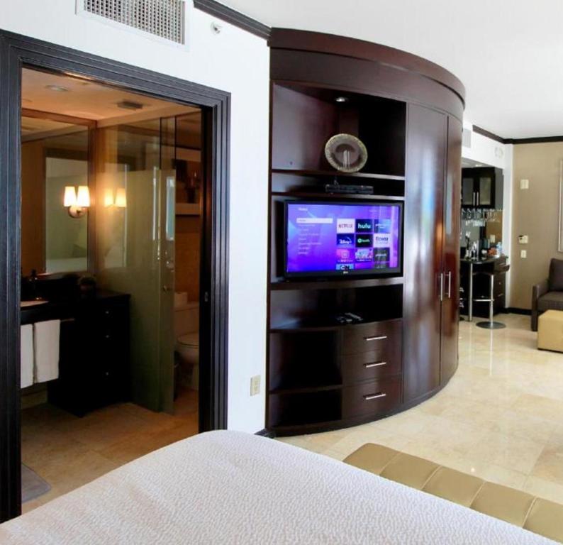 SBV Luxury Ocean Hotel Suites