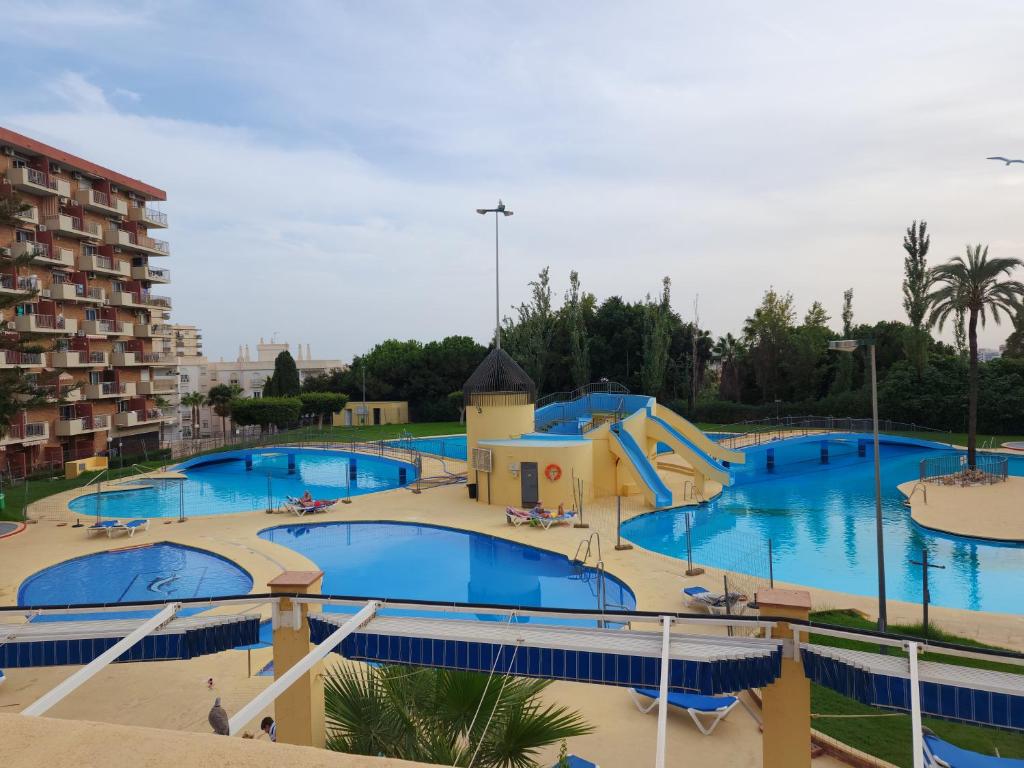 Premium Studio Minerva 103 con Piscina y Parque Acuático - 2