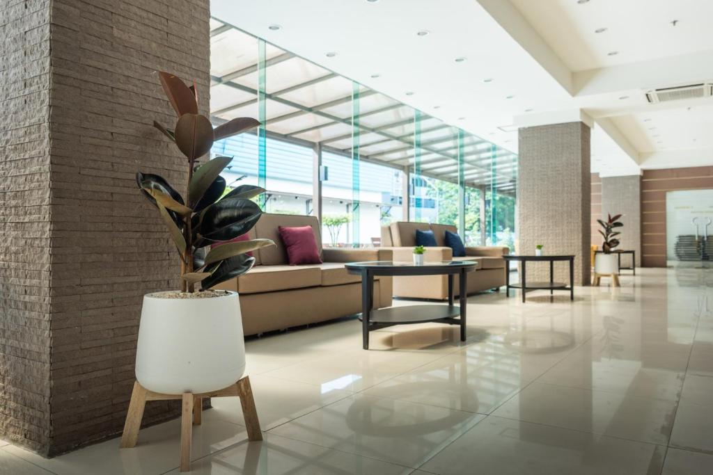 Facilities, Mayflower Grand Hotel Korat in Nakhonratchasima