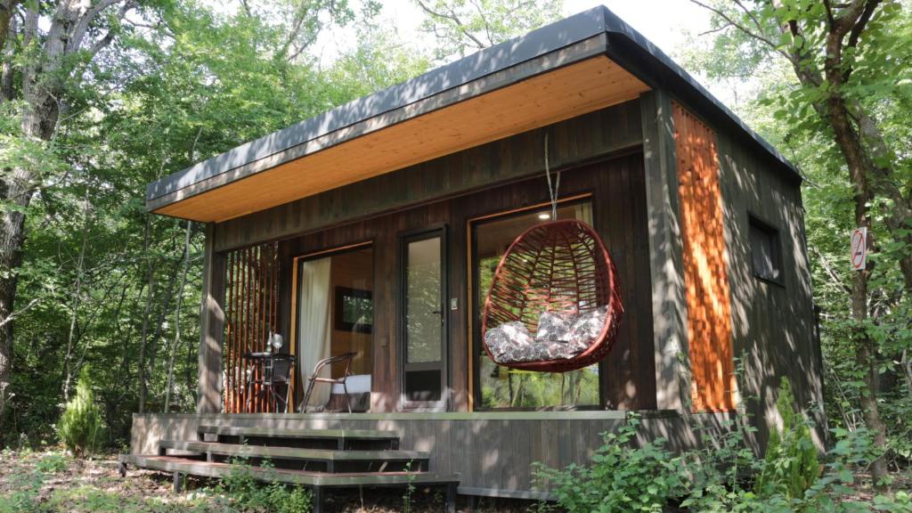 Shavit Village Glamping, Akhatani